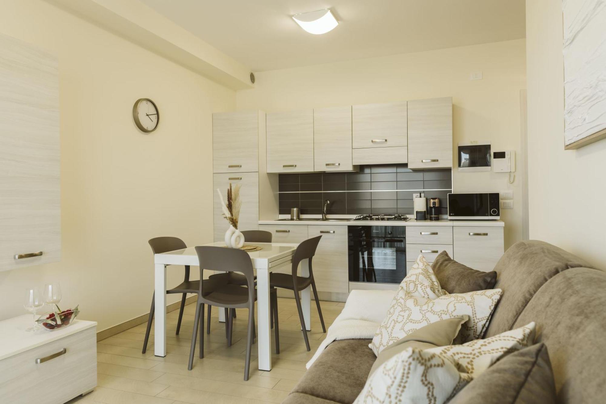 Residenze Roscioli Roseto Degli Abruzzi Exterior foto